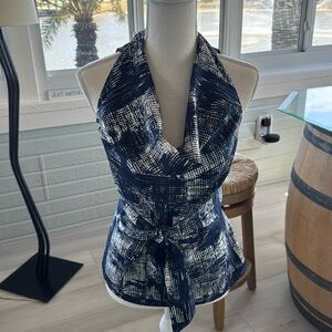 And Taylor sleeveless cow neck wrap style blouse size 4